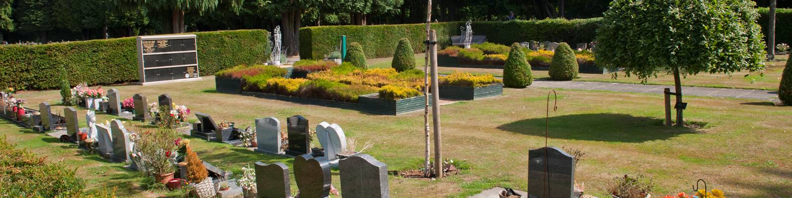 Eastleigh_Brookwood_Cemetery14.jpg